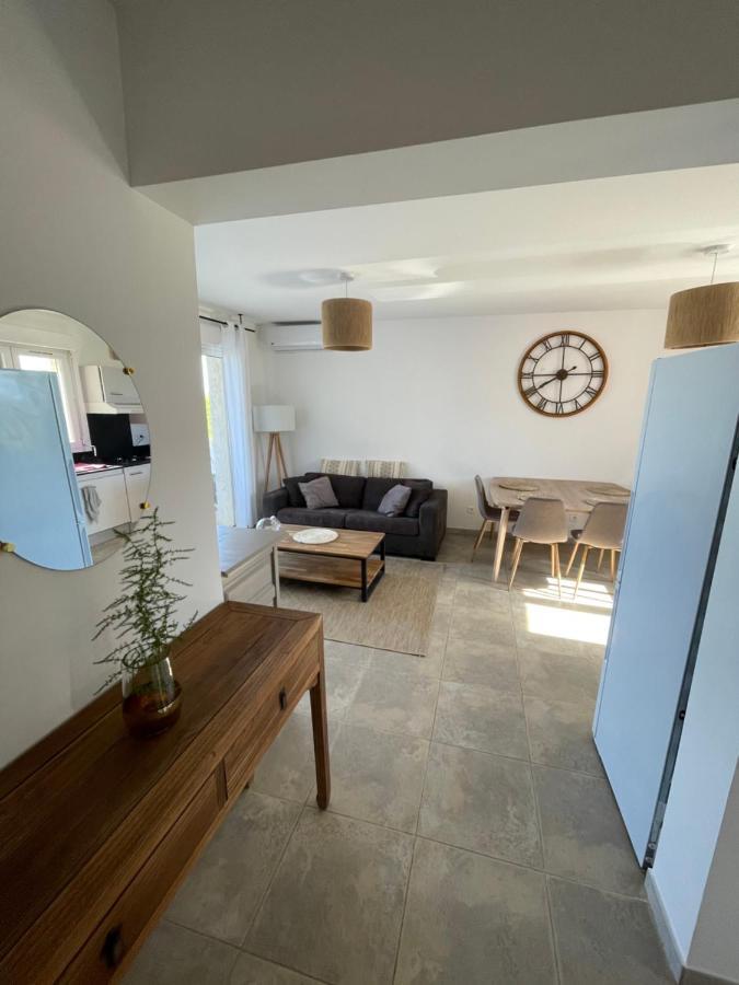 Bel Appartement Climatise, Vue Mer 切尔维奥内 外观 照片