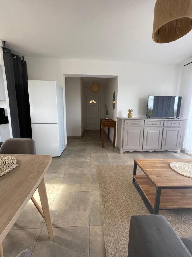 Bel Appartement Climatise, Vue Mer 切尔维奥内 外观 照片